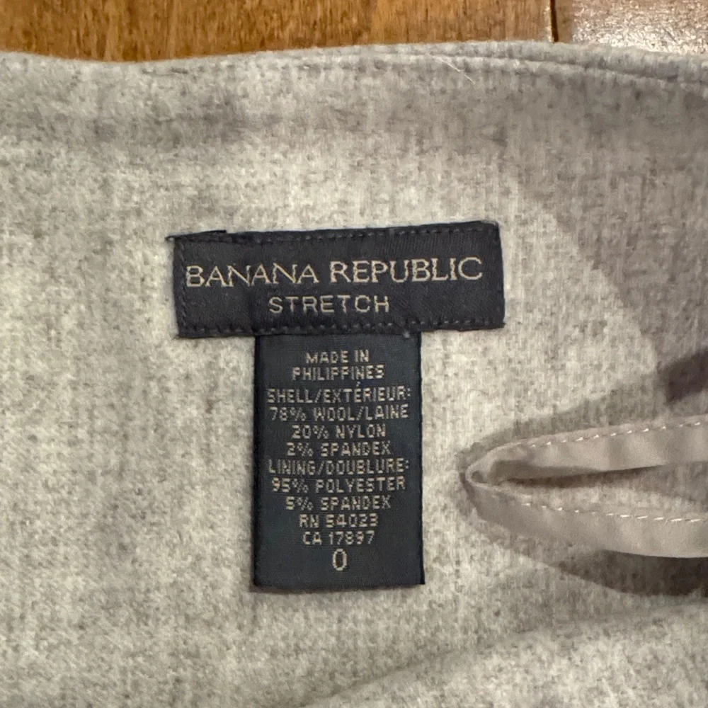 Banana Republic Light Tan Cream‎ Heathered  Pencil Skirt